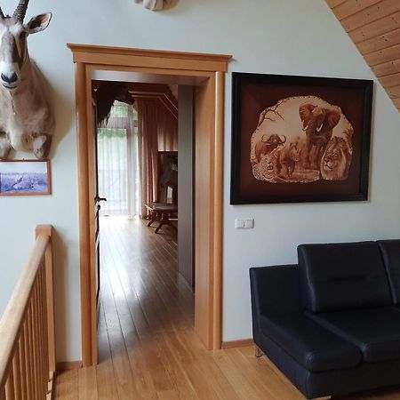 Apartamentai Hunter House دروسكينينكاي الغرفة الصورة